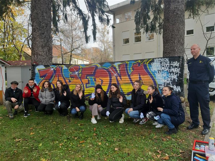 Slika /Novi direktorij/Nove slike-MUP/a-grafiteri naslovna.jpg